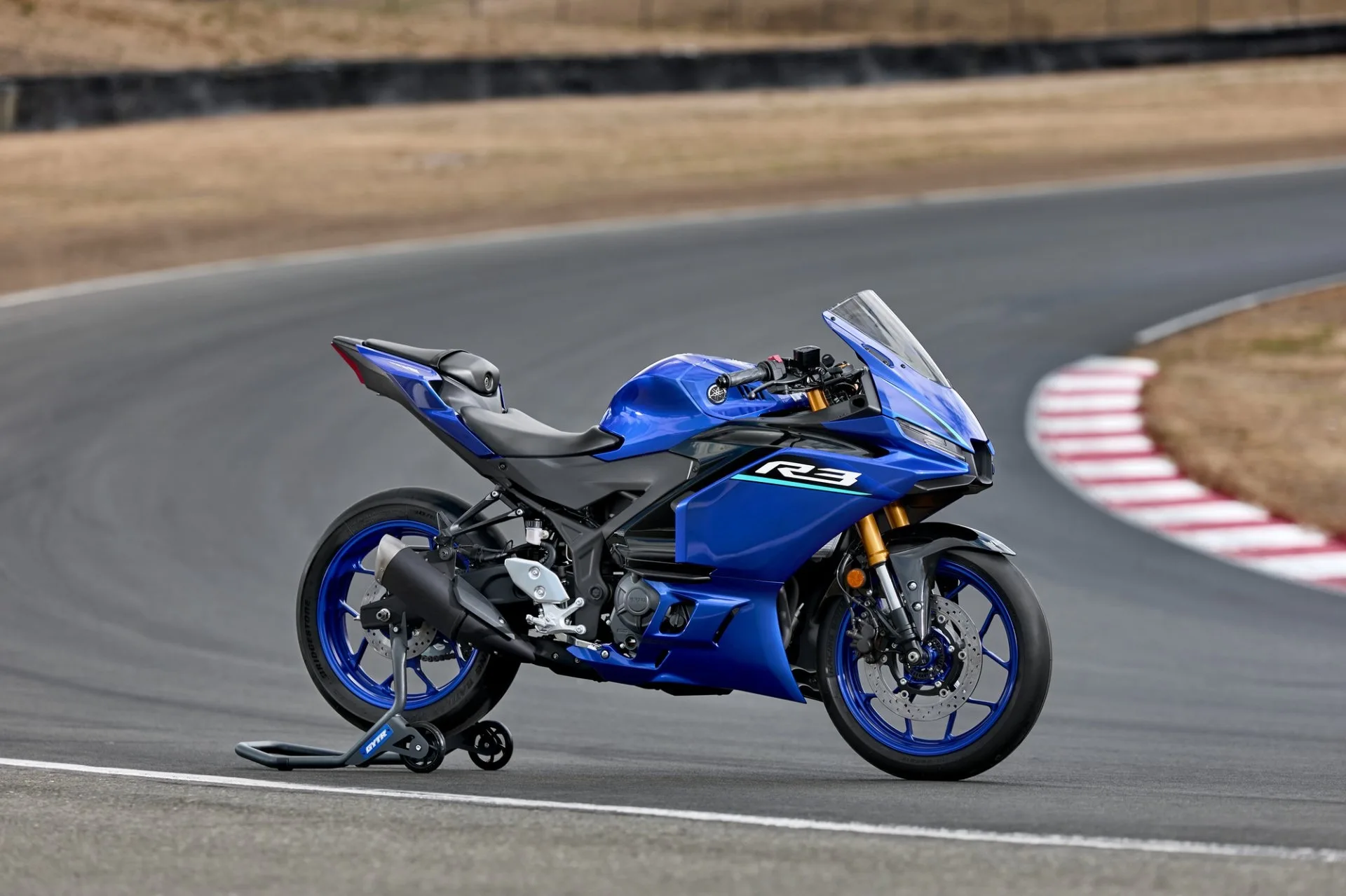 2025 Yamaha YZF-R3