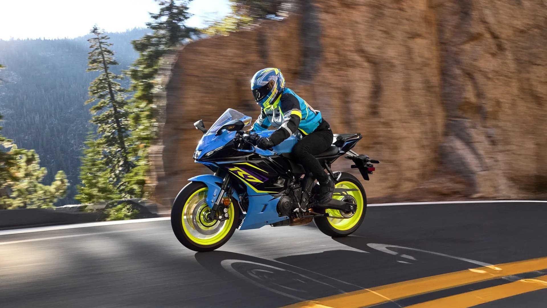 2025 Yamaha YZF-R7
